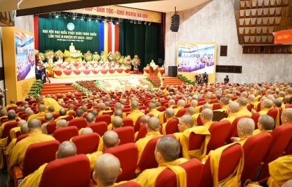 Thông qua bản tu chỉnh Hiến chương Giáo hội tại Đại hội IX 